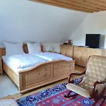 Hube Holiday home *