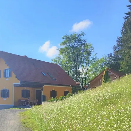 Hube Holiday home *